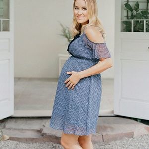 Lauren Conrad Maternity Cold Shoulder Dress Small